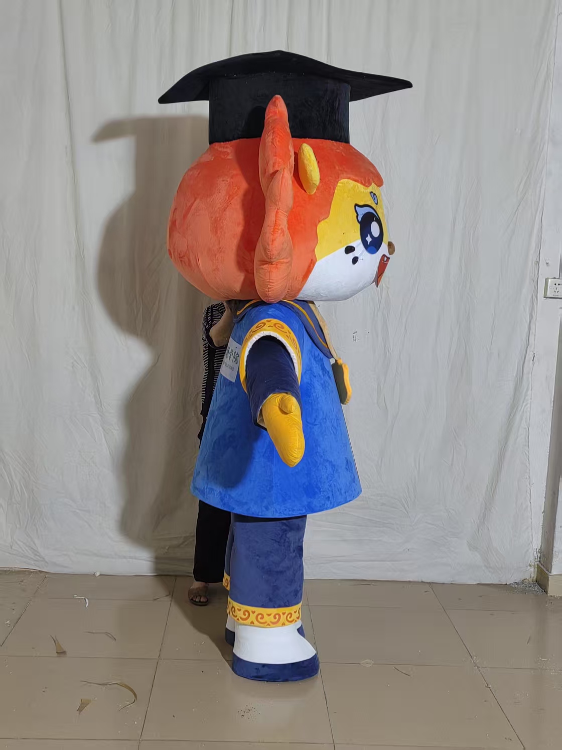 Custom lion mascot costumes for events brands