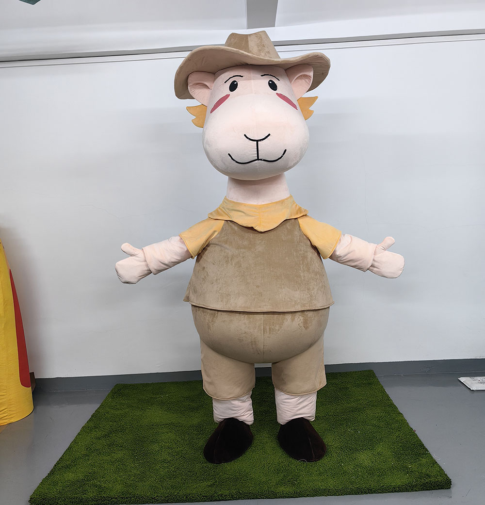 Custom camel man mascot costumes for events brands