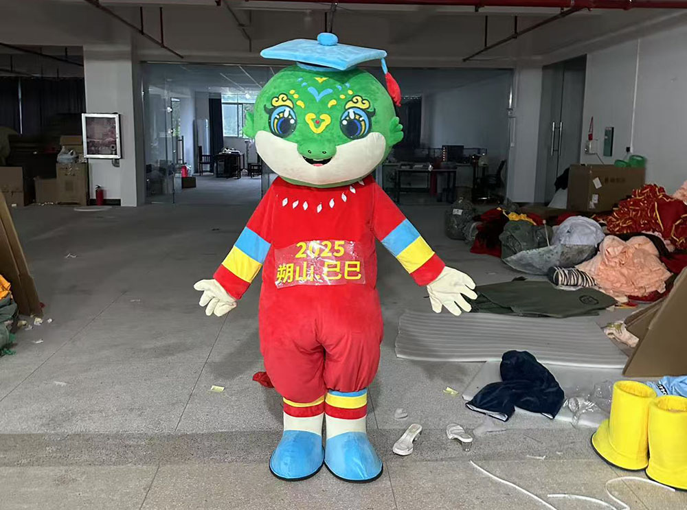 Custom snake mascot costumes for events brands