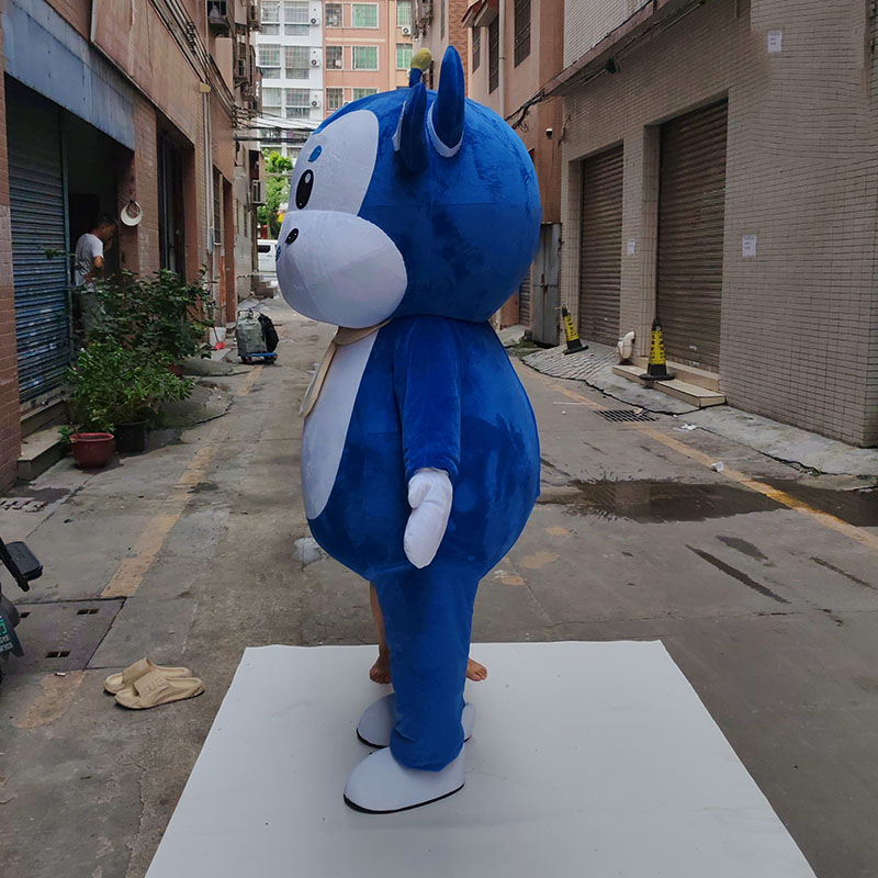 custom bull mascot costumes manufacturer