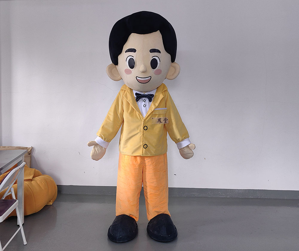 Custom human mascot shipped to australia client