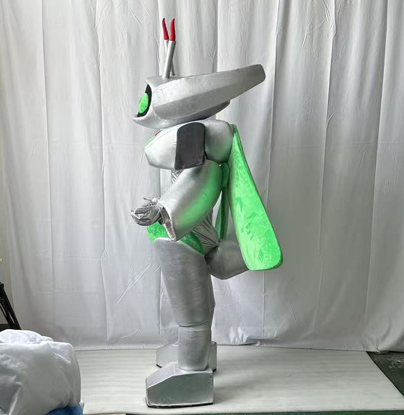Custom robot mascot shipped to japan client