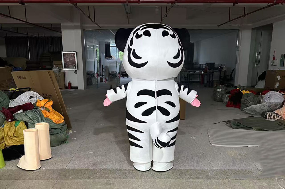 Custom tiger mascot shipped to Germany client